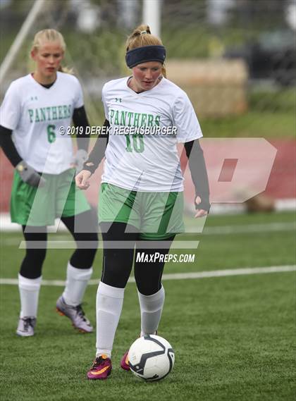 Thumbnail 3 in Delta vs Peak to Peak (CHSAA 3A 1st Round) photogallery.