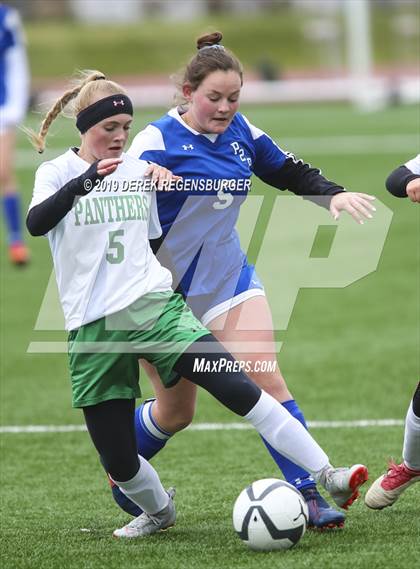 Thumbnail 3 in Delta vs Peak to Peak (CHSAA 3A 1st Round) photogallery.