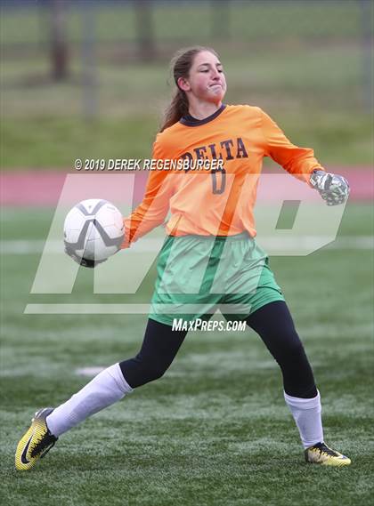 Thumbnail 3 in Delta vs Peak to Peak (CHSAA 3A 1st Round) photogallery.