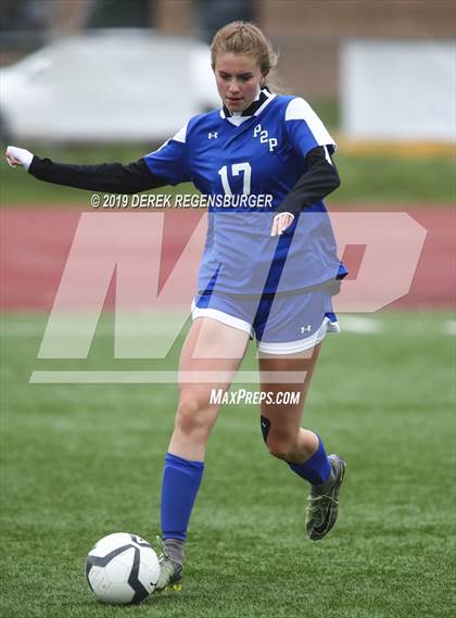 Thumbnail 2 in Delta vs Peak to Peak (CHSAA 3A 1st Round) photogallery.