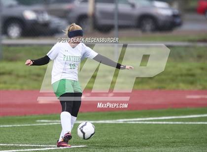 Thumbnail 2 in Delta vs Peak to Peak (CHSAA 3A 1st Round) photogallery.