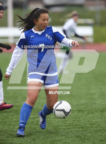 Thumbnail 3 in Delta vs Peak to Peak (CHSAA 3A 1st Round) photogallery.