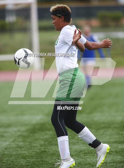 Thumbnail 2 in Delta vs Peak to Peak (CHSAA 3A 1st Round) photogallery.