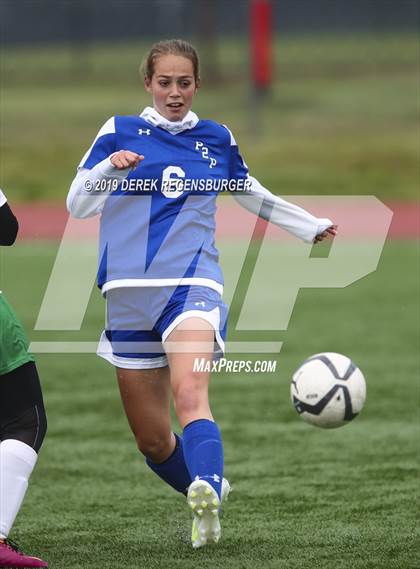 Thumbnail 2 in Delta vs Peak to Peak (CHSAA 3A 1st Round) photogallery.