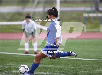 Thumbnail 1 in Delta vs Peak to Peak (CHSAA 3A 1st Round) photogallery.