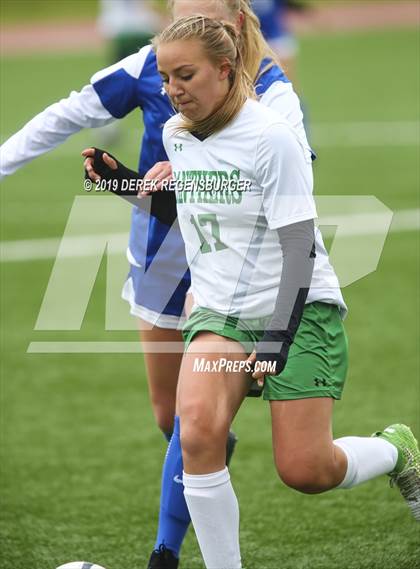 Thumbnail 2 in Delta vs Peak to Peak (CHSAA 3A 1st Round) photogallery.