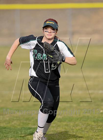 Thumbnail 1 in Canyon vs. Quartz Hill (Hart Tourney) photogallery.