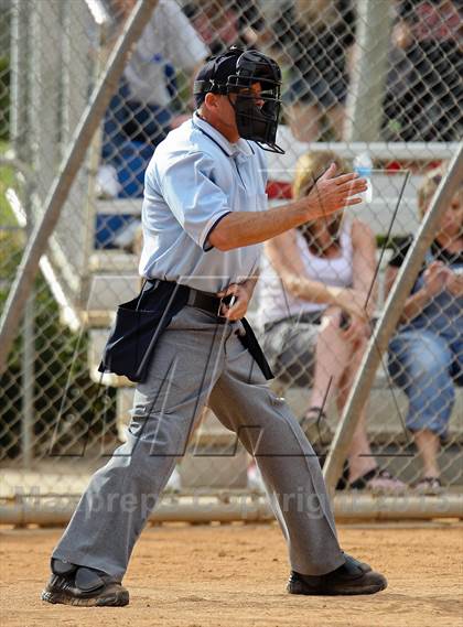 Thumbnail 1 in Canyon vs. Quartz Hill (Hart Tourney) photogallery.