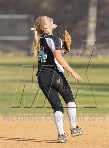 Thumbnail 3 in Canyon vs. Quartz Hill (Hart Tourney) photogallery.