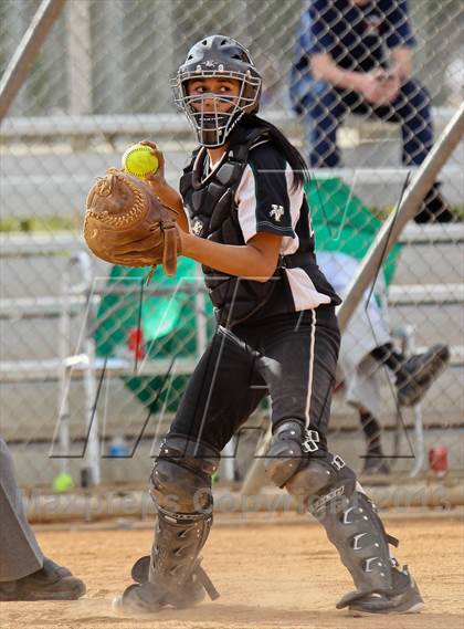 Thumbnail 1 in Canyon vs. Quartz Hill (Hart Tourney) photogallery.