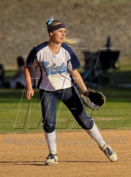 Thumbnail 2 in Canyon vs. Quartz Hill (Hart Tourney) photogallery.