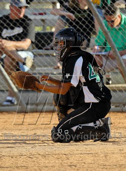 Thumbnail 2 in Canyon vs. Quartz Hill (Hart Tourney) photogallery.