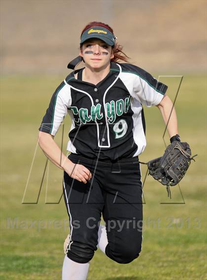 Thumbnail 2 in Canyon vs. Quartz Hill (Hart Tourney) photogallery.