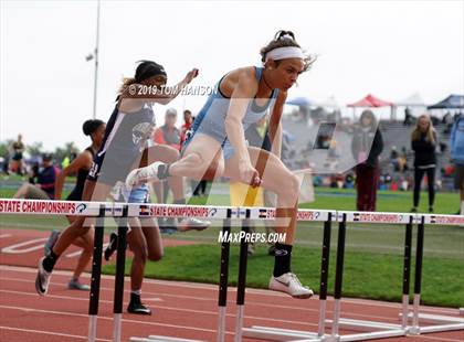 Thumbnail 1 in CHSAA State (Day 3) photogallery.
