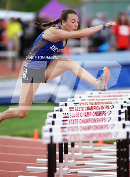 Thumbnail 3 in CHSAA State (Day 3) photogallery.