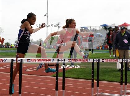 Thumbnail 2 in CHSAA State (Day 3) photogallery.