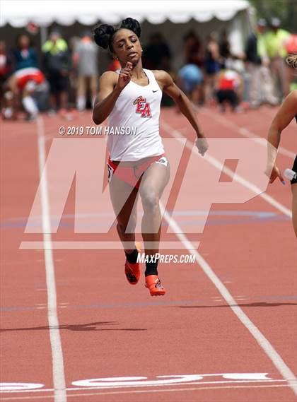 Thumbnail 1 in CHSAA State (Day 3) photogallery.