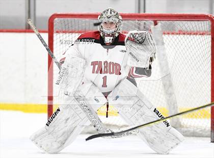 Thumbnail 3 in Tabor vs. Loomis Chaffee (Patsy K. Odden Invitational) photogallery.