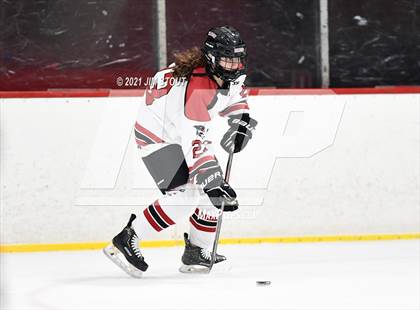 Thumbnail 2 in Tabor vs. Loomis Chaffee (Patsy K. Odden Invitational) photogallery.
