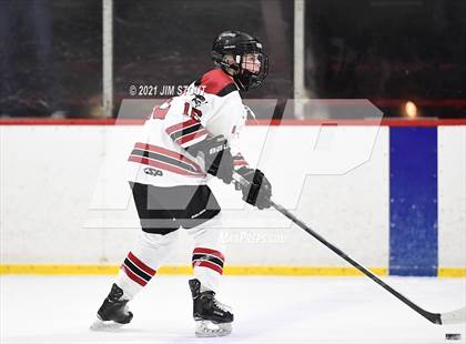 Thumbnail 3 in Tabor vs. Loomis Chaffee (Patsy K. Odden Invitational) photogallery.