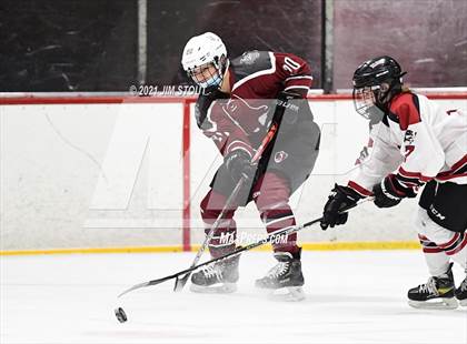 Thumbnail 1 in Tabor vs. Loomis Chaffee (Patsy K. Odden Invitational) photogallery.