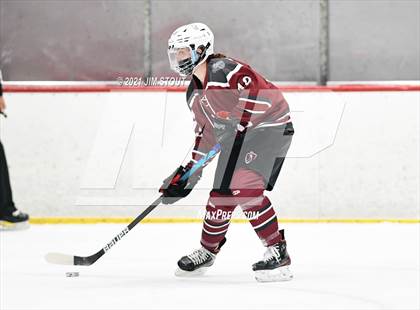 Thumbnail 2 in Tabor vs. Loomis Chaffee (Patsy K. Odden Invitational) photogallery.