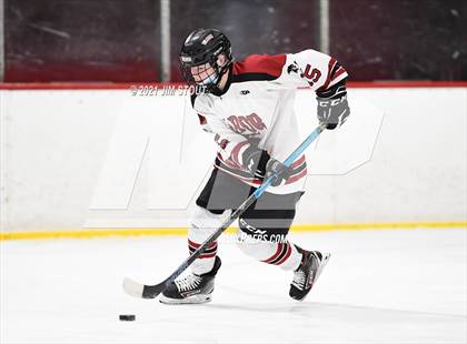 Thumbnail 2 in Tabor vs. Loomis Chaffee (Patsy K. Odden Invitational) photogallery.