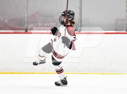 Thumbnail 2 in Tabor vs. Loomis Chaffee (Patsy K. Odden Invitational) photogallery.