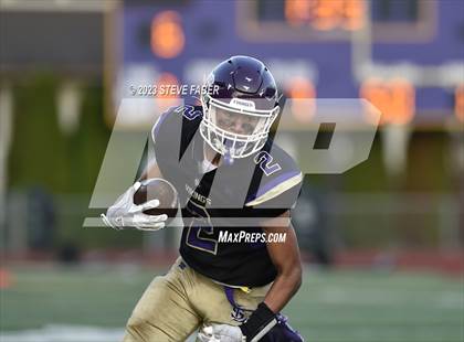 Thumbnail 1 in Garfield @ Lake Stevens photogallery.