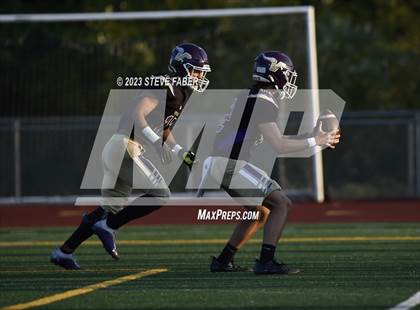 Thumbnail 3 in Garfield @ Lake Stevens photogallery.