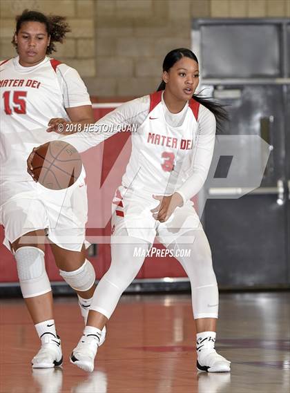Thumbnail 1 in Fairmont Prep @ Mater Dei (Matt Denning Hoops Classic) photogallery.