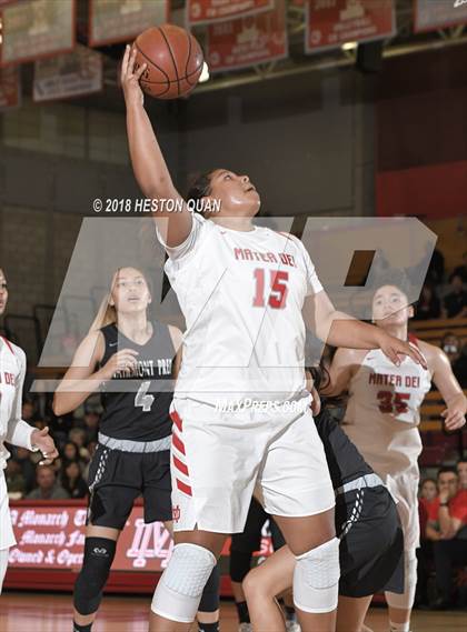 Thumbnail 3 in Fairmont Prep @ Mater Dei (Matt Denning Hoops Classic) photogallery.