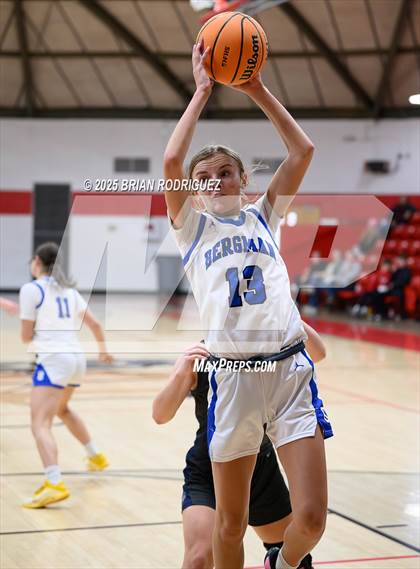 Thumbnail 3 in Buffalo Island Central vs Bergman (Cavenaugh Classic) photogallery.