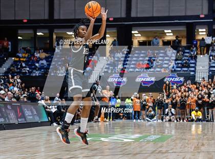 Thumbnail 1 in Kell vs. Eagle's Landing (GHSA 5A Championship) photogallery.