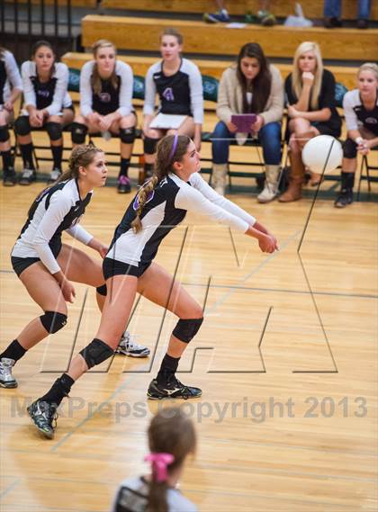 Thumbnail 1 in Douglas County @ Pine Creek (CHSAA 5A Regionals - Region 12) photogallery.