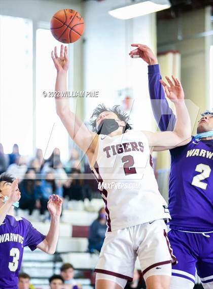 Thumbnail 3 in Warwick @ Kingston (Section 9 Class AA Quarterfinal) photogallery.