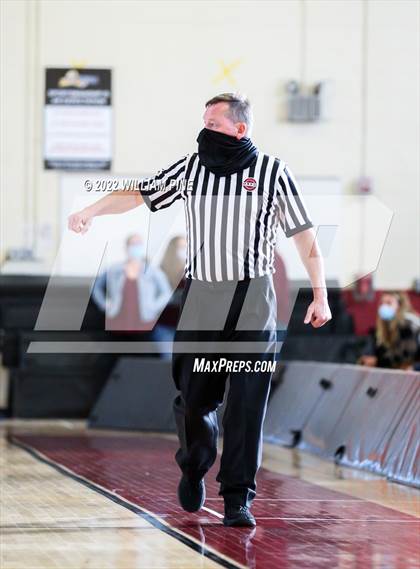 Thumbnail 1 in Warwick @ Kingston (Section 9 Class AA Quarterfinal) photogallery.