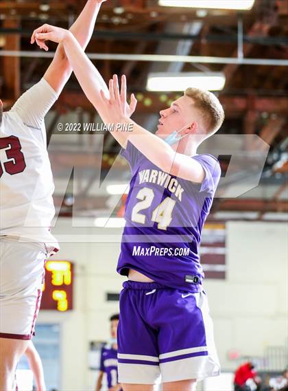 Thumbnail 1 in Warwick @ Kingston (Section 9 Class AA Quarterfinal) photogallery.