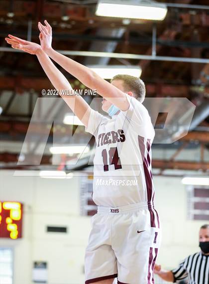 Thumbnail 2 in Warwick @ Kingston (Section 9 Class AA Quarterfinal) photogallery.
