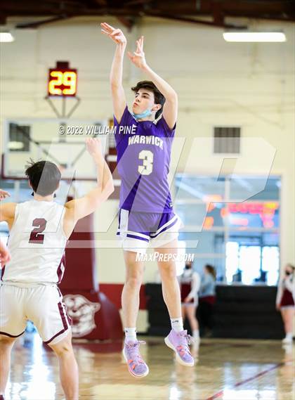 Thumbnail 2 in Warwick @ Kingston (Section 9 Class AA Quarterfinal) photogallery.
