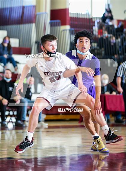 Thumbnail 3 in Warwick @ Kingston (Section 9 Class AA Quarterfinal) photogallery.