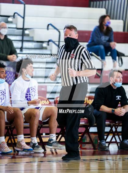 Thumbnail 2 in Warwick @ Kingston (Section 9 Class AA Quarterfinal) photogallery.
