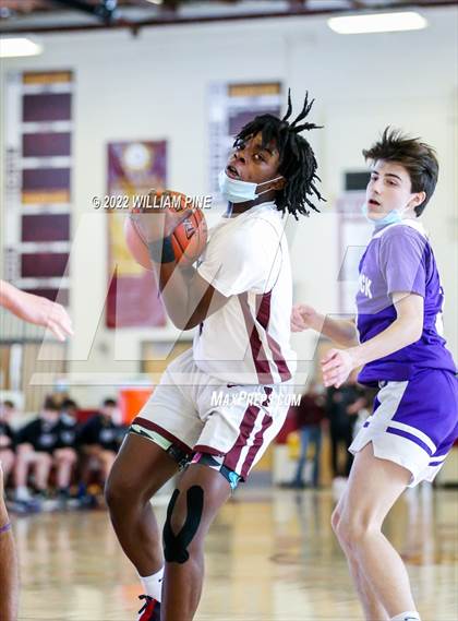 Thumbnail 3 in Warwick @ Kingston (Section 9 Class AA Quarterfinal) photogallery.