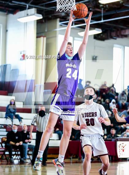 Thumbnail 3 in Warwick @ Kingston (Section 9 Class AA Quarterfinal) photogallery.
