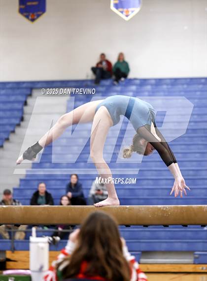 Thumbnail 3 in Southeastern District Meet #2: Hickory photogallery.