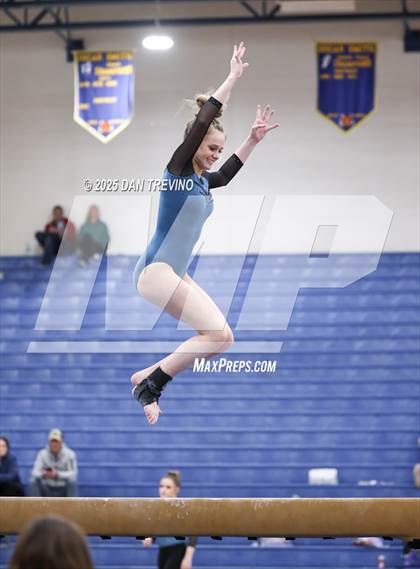 Thumbnail 2 in Southeastern District Meet #2: Hickory photogallery.