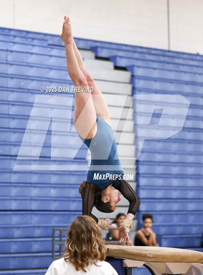 Thumbnail 2 in Southeastern District Meet #2: Hickory photogallery.