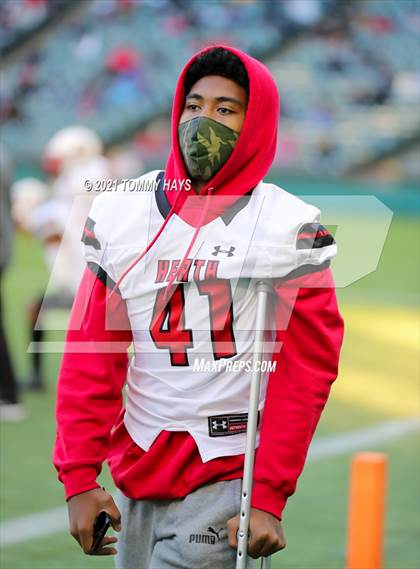 Thumbnail 1 in Rockwall-Heath vs. Cedar Hill (Class 6A D2 Quarterfinals) photogallery.