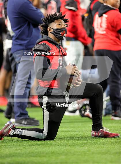 Thumbnail 1 in Rockwall-Heath vs. Cedar Hill (Class 6A D2 Quarterfinals) photogallery.