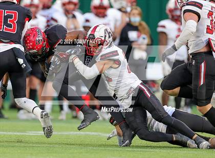 Thumbnail 3 in Rockwall-Heath vs. Cedar Hill (Class 6A D2 Quarterfinals) photogallery.